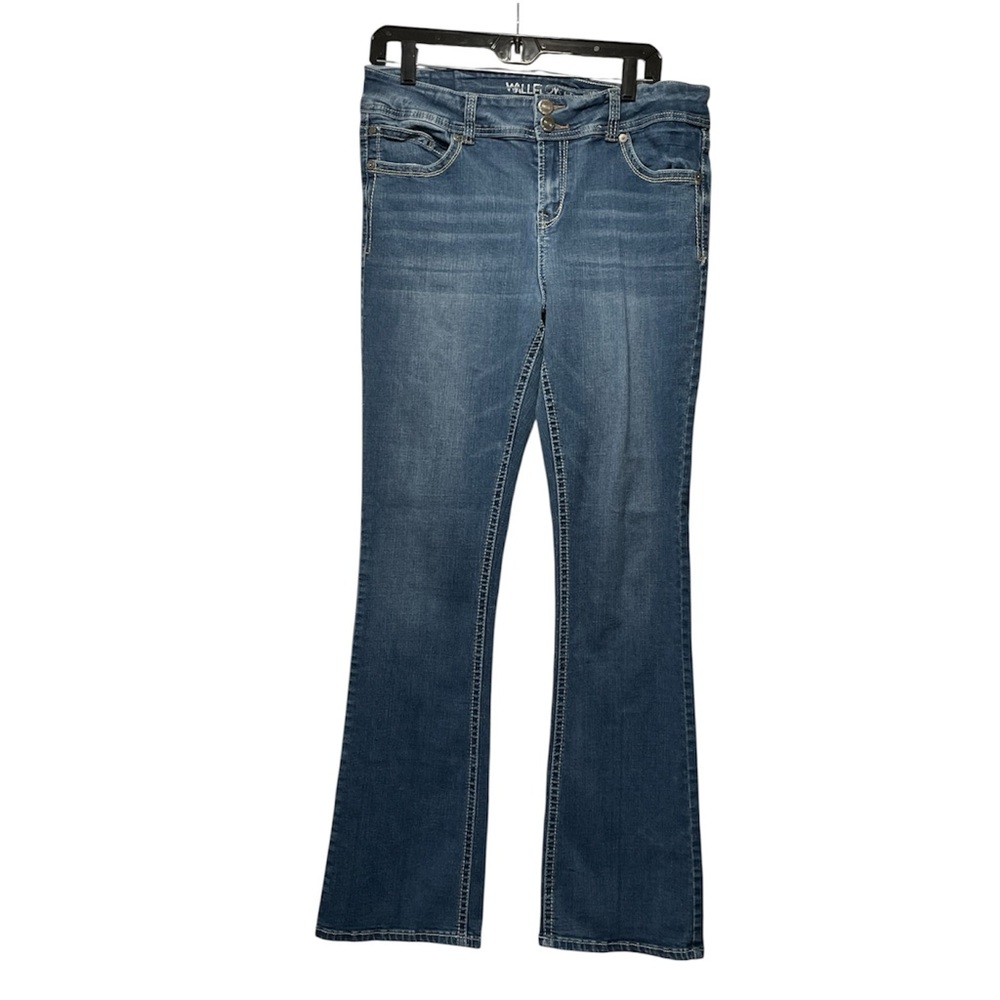Wallflower Blue Boot Cut Jeans Classic Denim Style